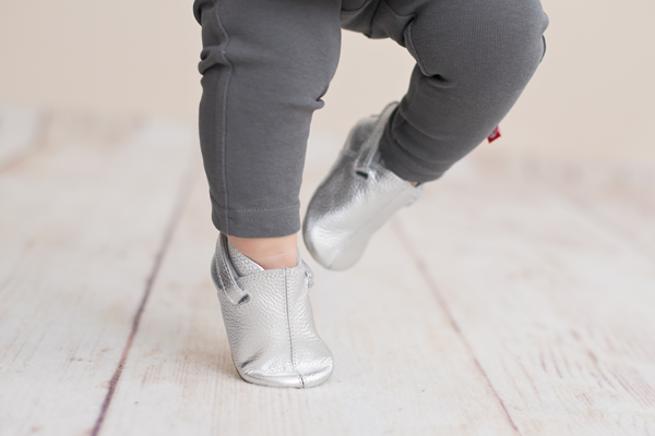 Here's Why The Zutano Baby Shoe Is The Perfect First Walker For Baby