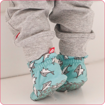 Organic Cotton Gripper Baby Bootie - Baby Pink