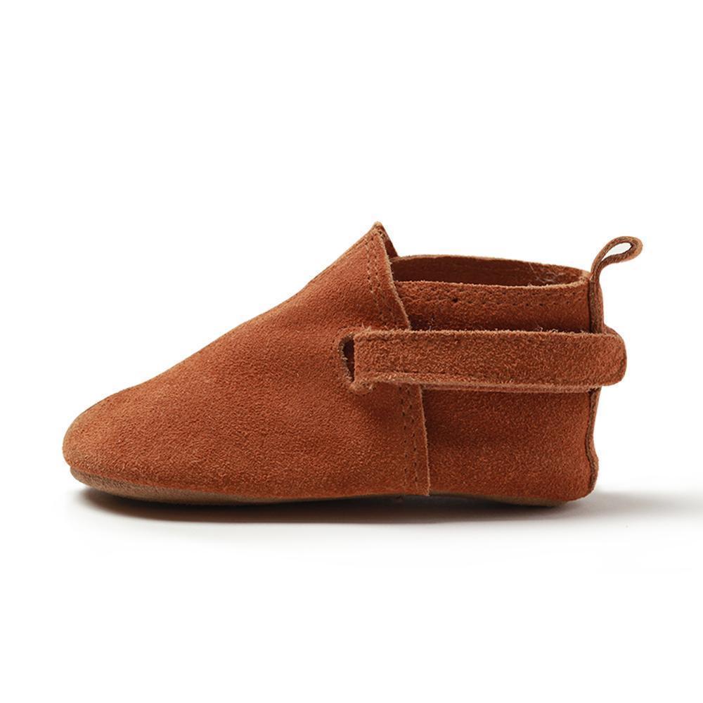 Zutano tan suede baby shoes