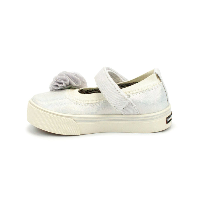 Zutano dazzle mary jane shoe - Iridescent with a touch of added personality. 