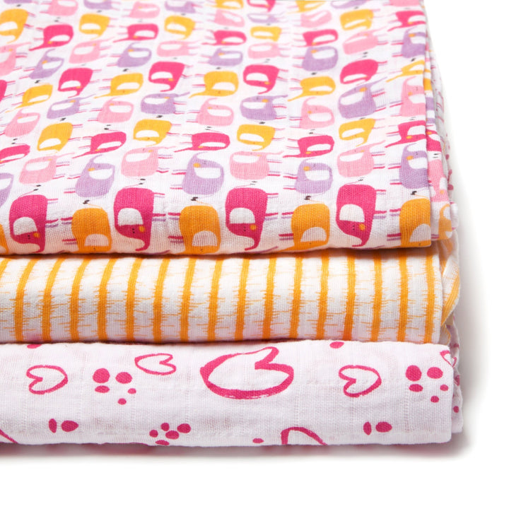 Zutano pink elephant swaddle pack